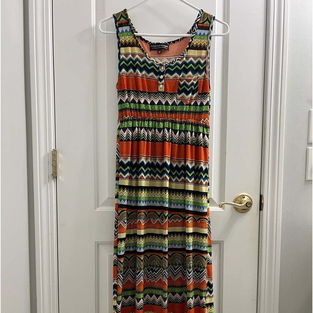 California Woman Maxi Dress Aztec size M